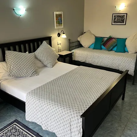 Domaine Lacoste Frühstückspension 4*