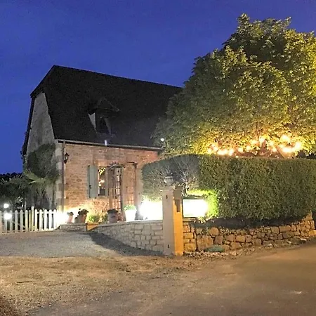 Couette-café Domaine Lacoste 4*